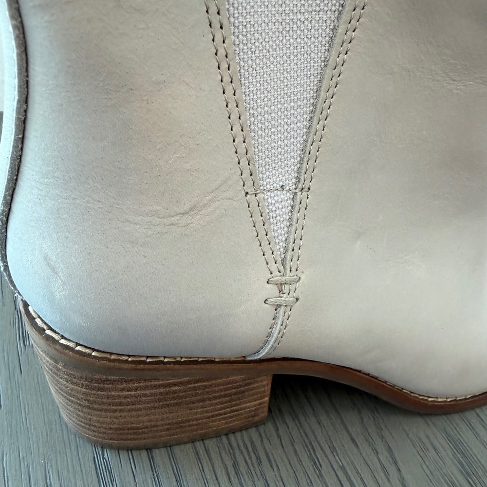 TOMS Marina Birch White Leather Ankle Boots Block Heel‎ Cap Toe Womens 10 - Picture 5 of 10